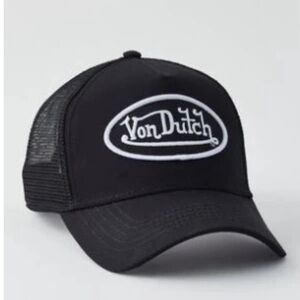 New Retail $89 Black Von Dutch Trucker Hat